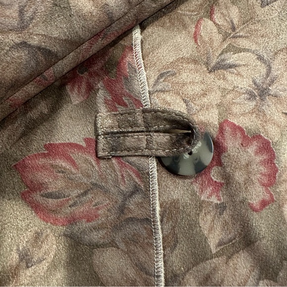 Coldwater Creek Faux Suede and Fur Floral Print Jacket Coat - Picture 4 of 11